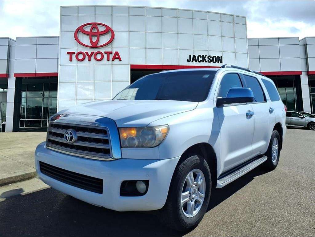 2008 Toyota Sequoia Limited's photo