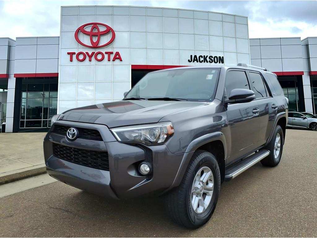 2019 Toyota 4Runner SR5 Premium's photo