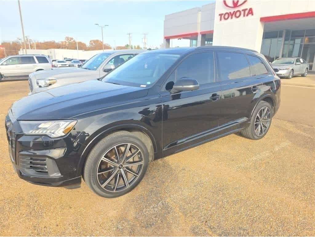 2023 Audi Q7 Premium Plus's photo