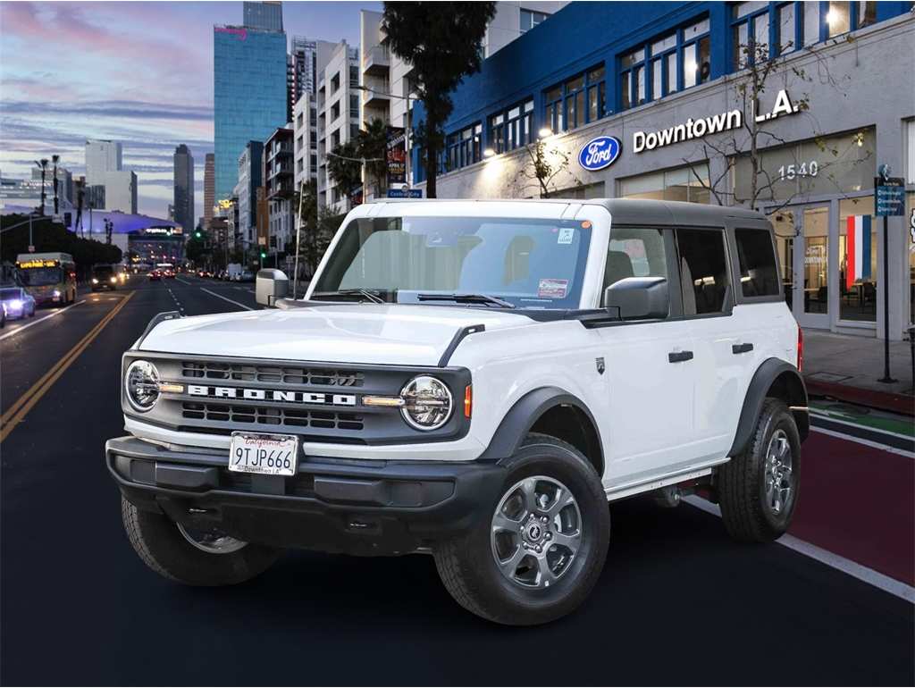 2025 Ford Bronco 4-Door Big Bend's photo