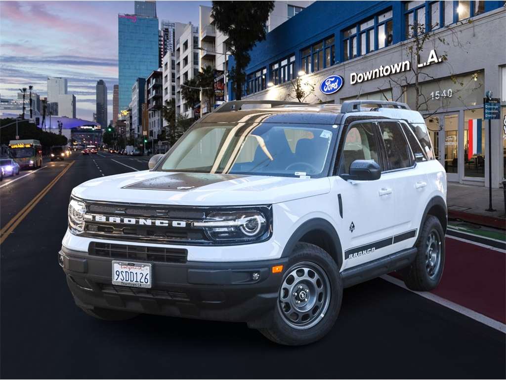 2024 Ford Bronco Sport Outer Banks's photo