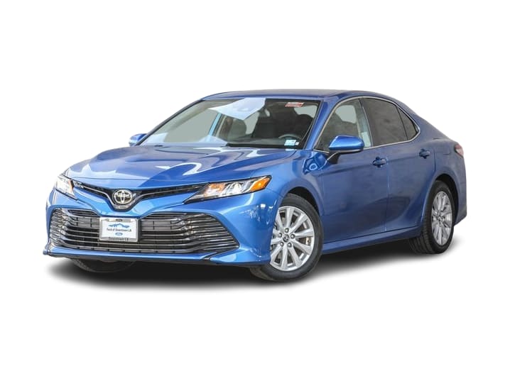 2019 Toyota Camry LE -
                Los Angeles, CA