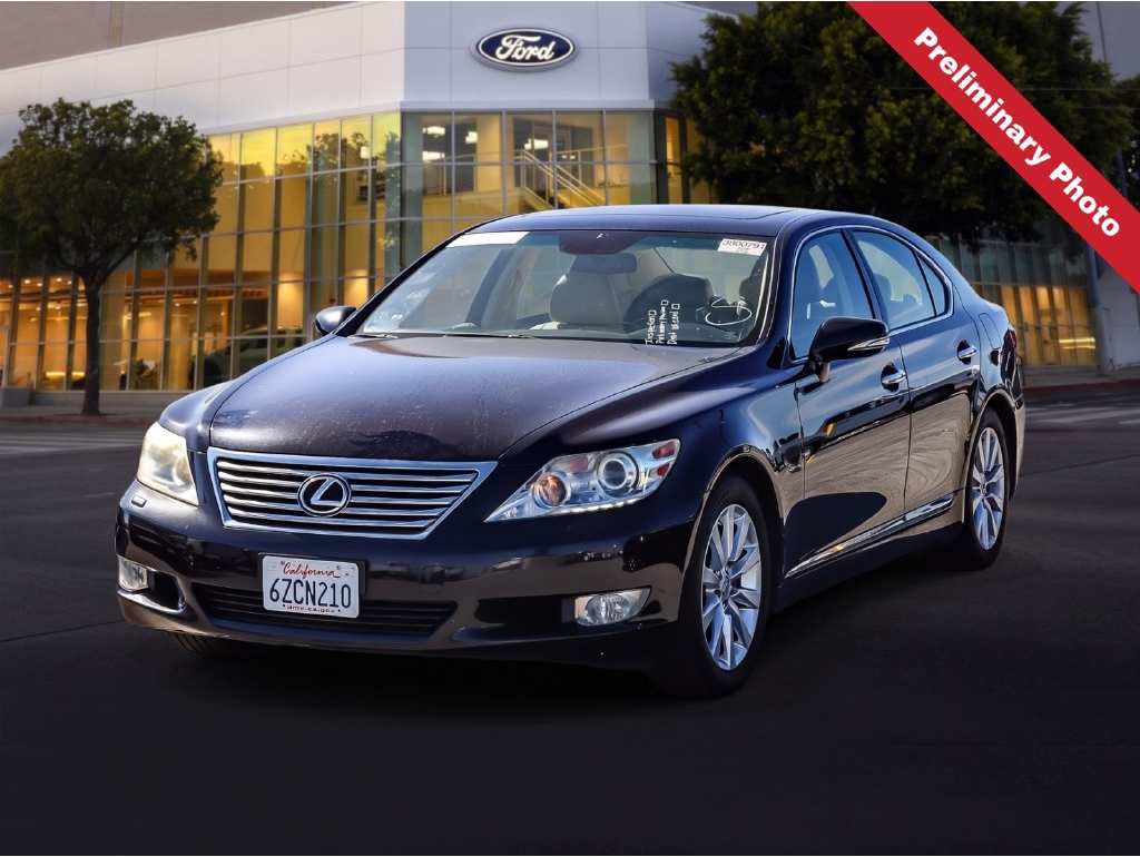 2012 Lexus LS Base