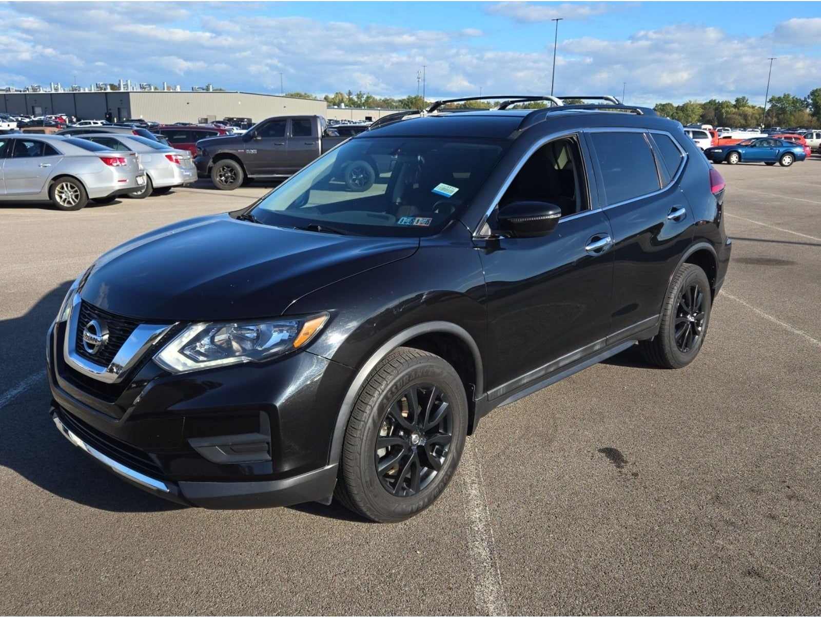 2017 Nissan Rogue SV
