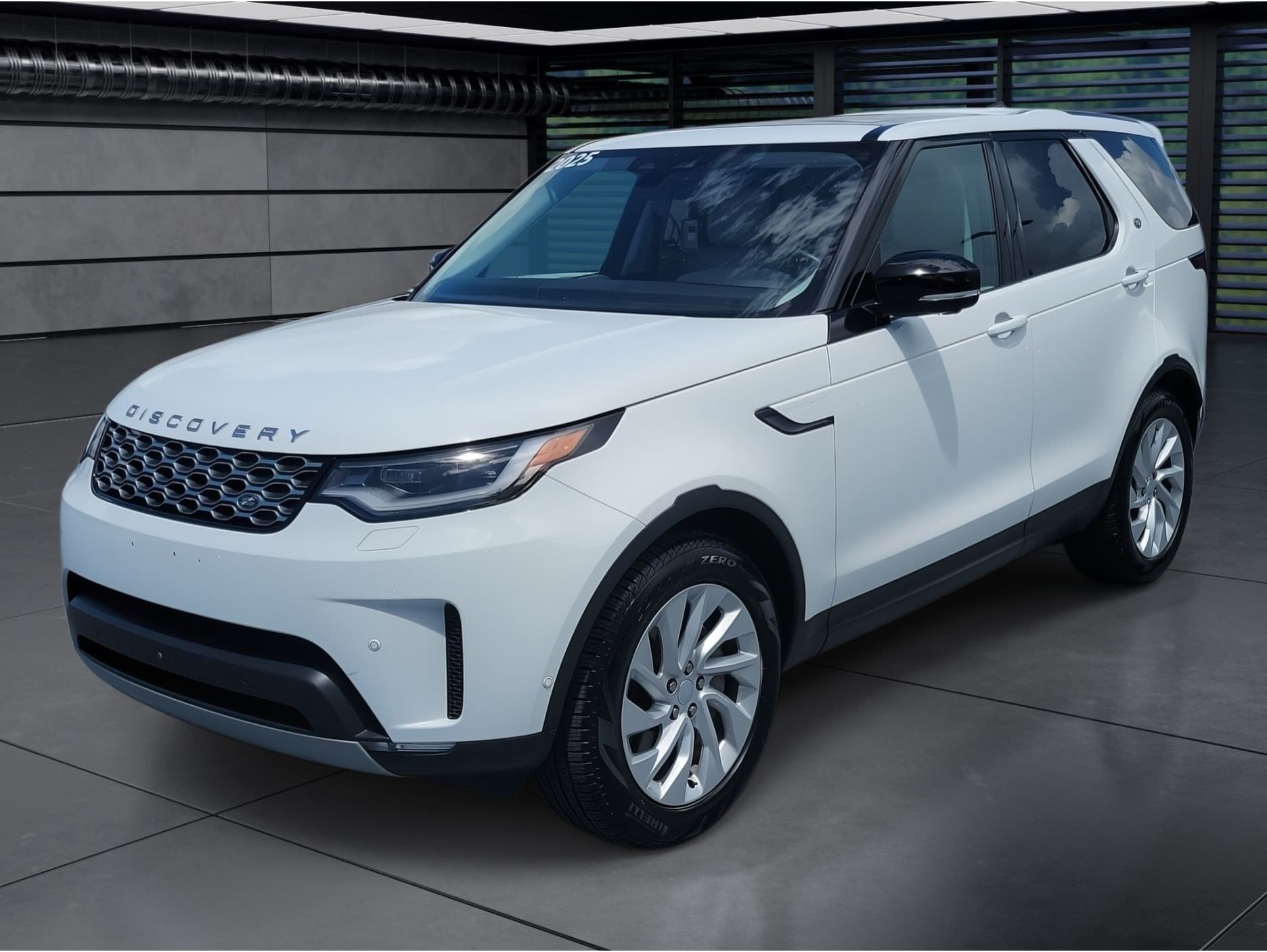 2025 Land Rover Discovery