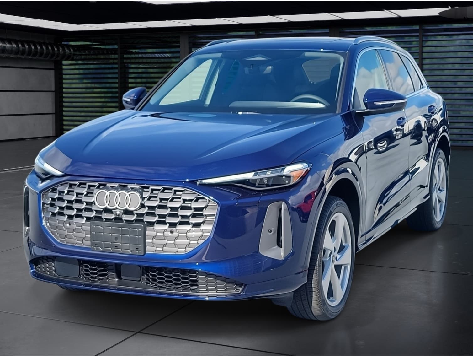 2025 Audi New Q5 Premium Plus's photo