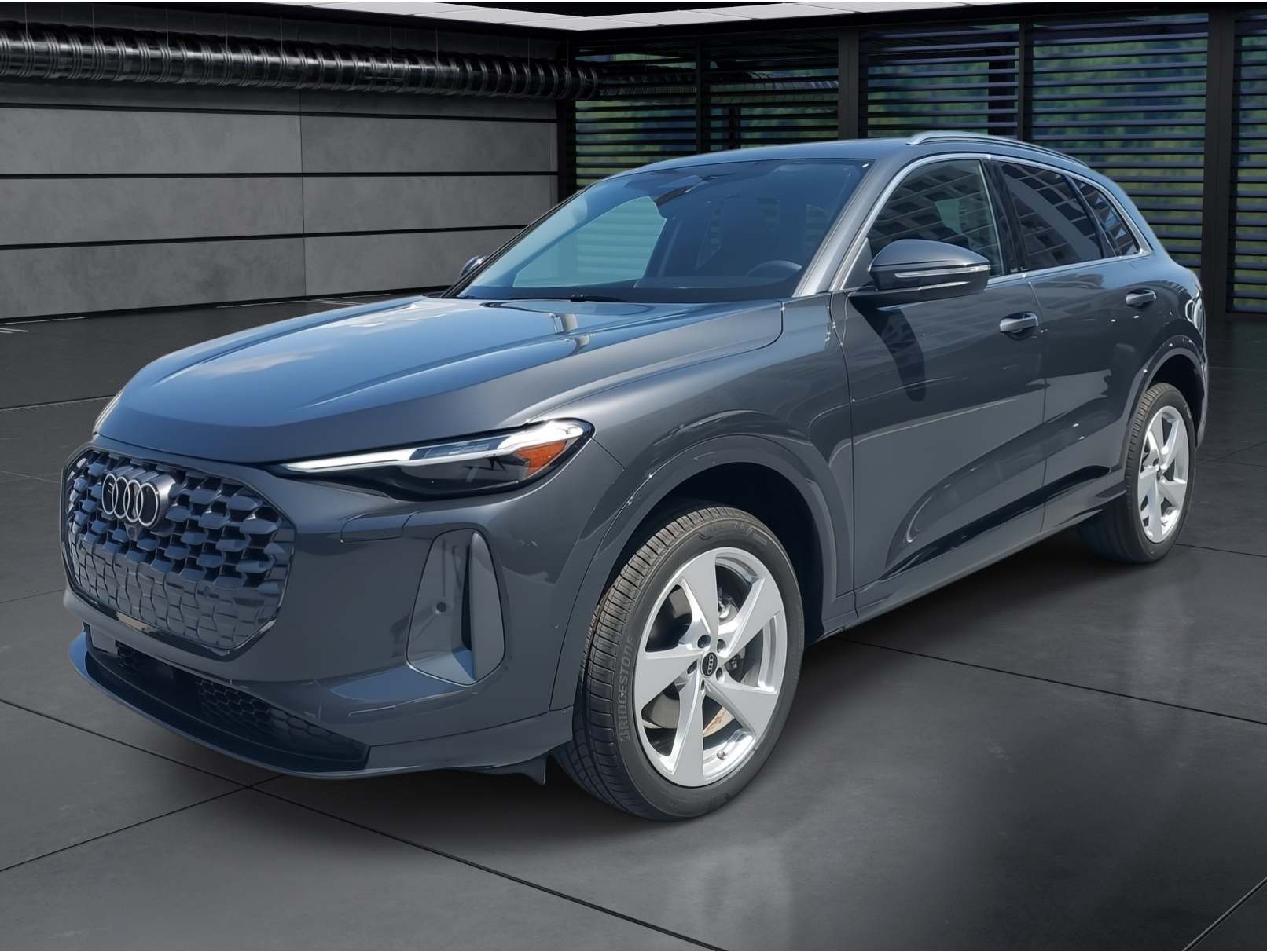 2025 Audi New Q5 Premium Plus's photo