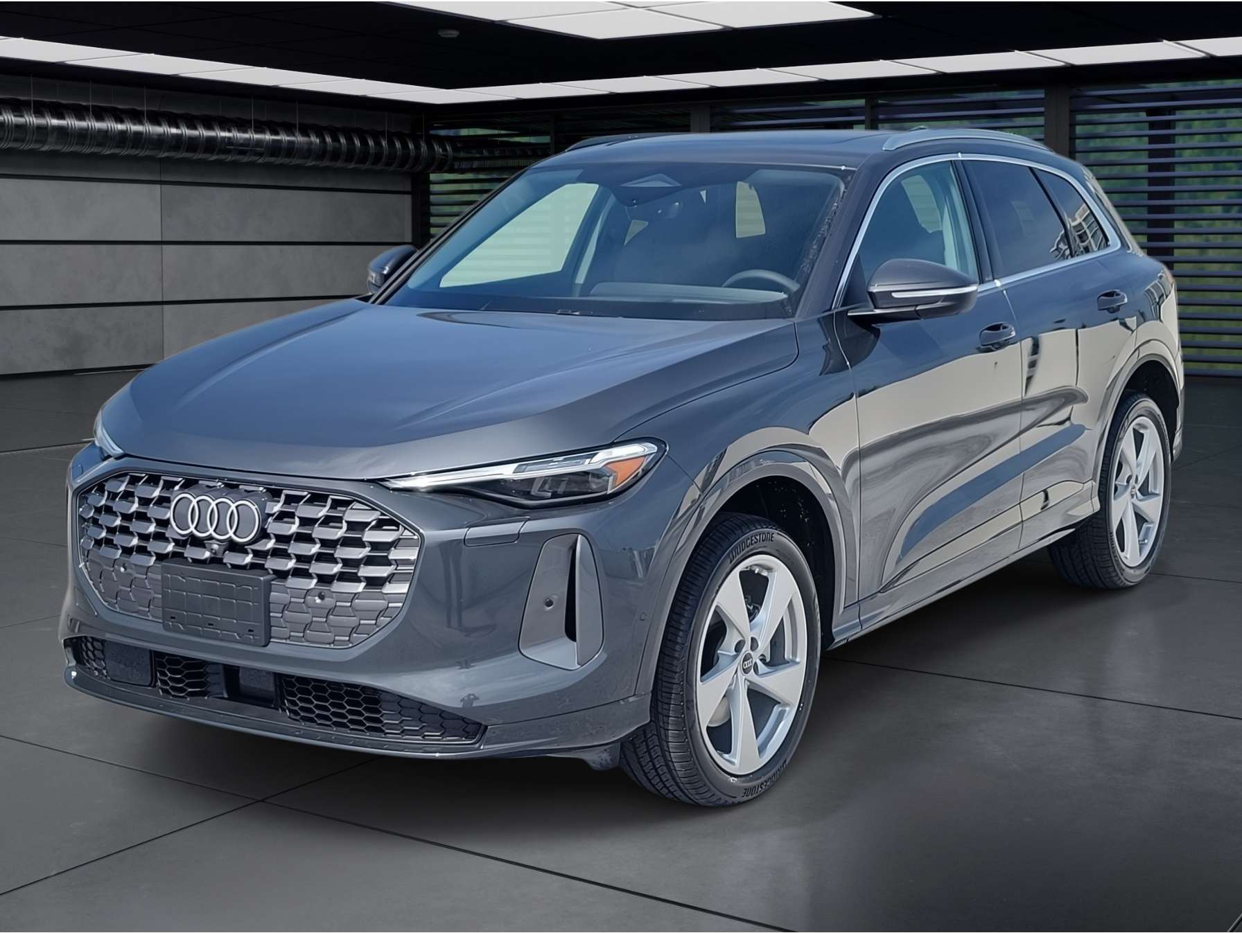 2025 Audi New Q5 Premium Plus's photo