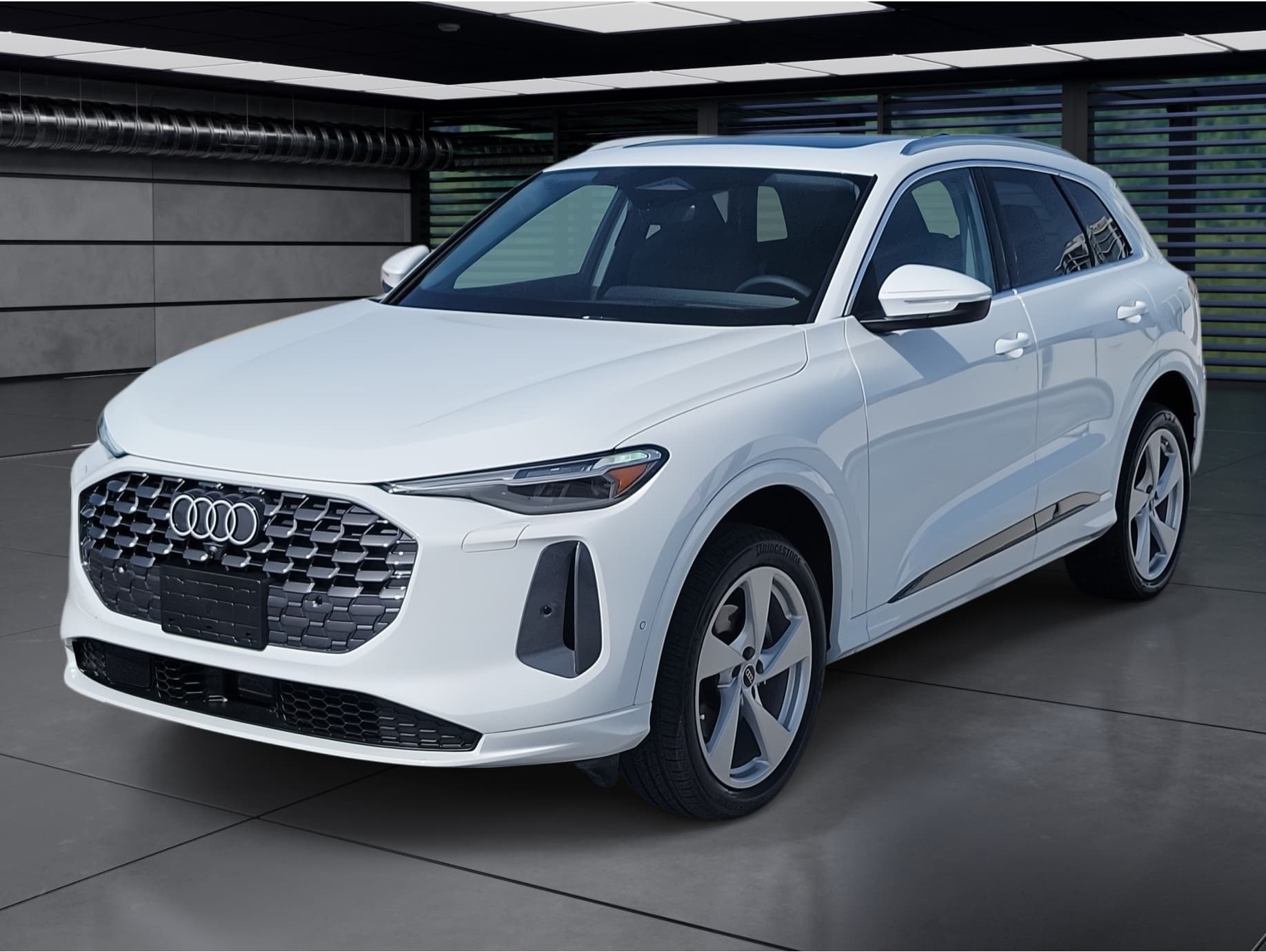 2025 Audi New Q5 Prestige's photo