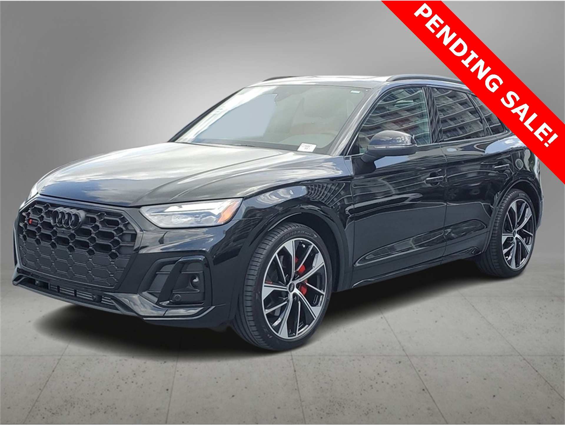 2023 Audi SQ5 Premium Plus's photo