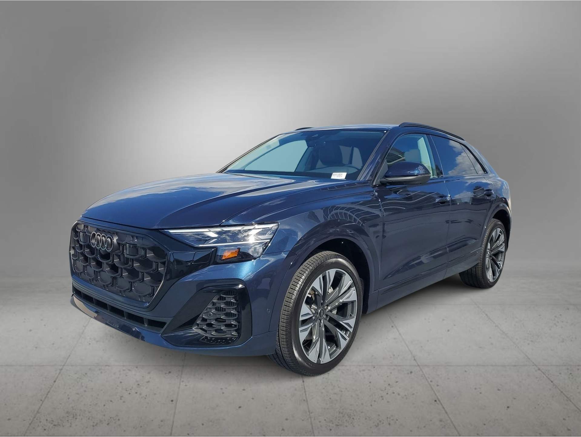 2025 Audi Q8 Premium Plus's photo