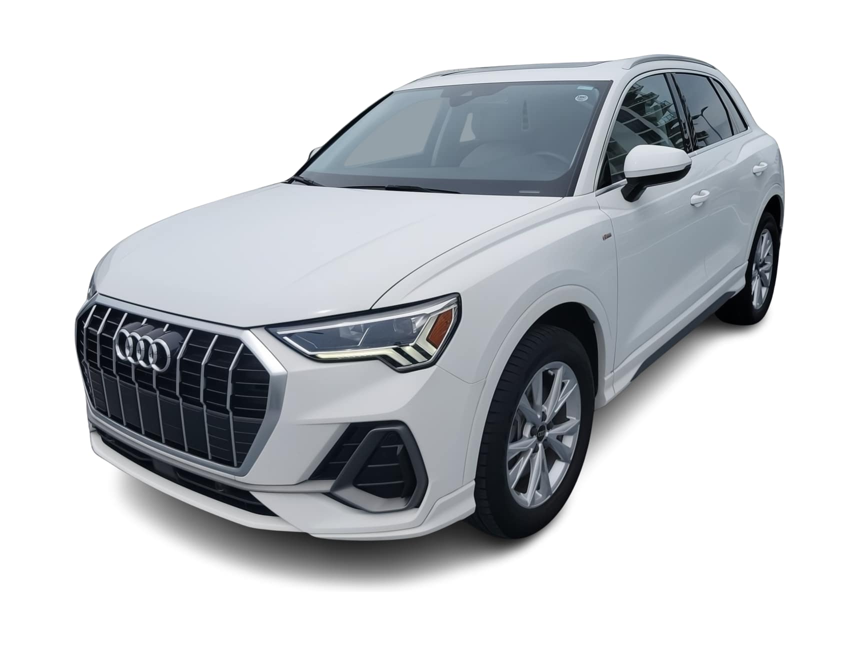 Thumbnail: 2023 Audi Q3 - 1