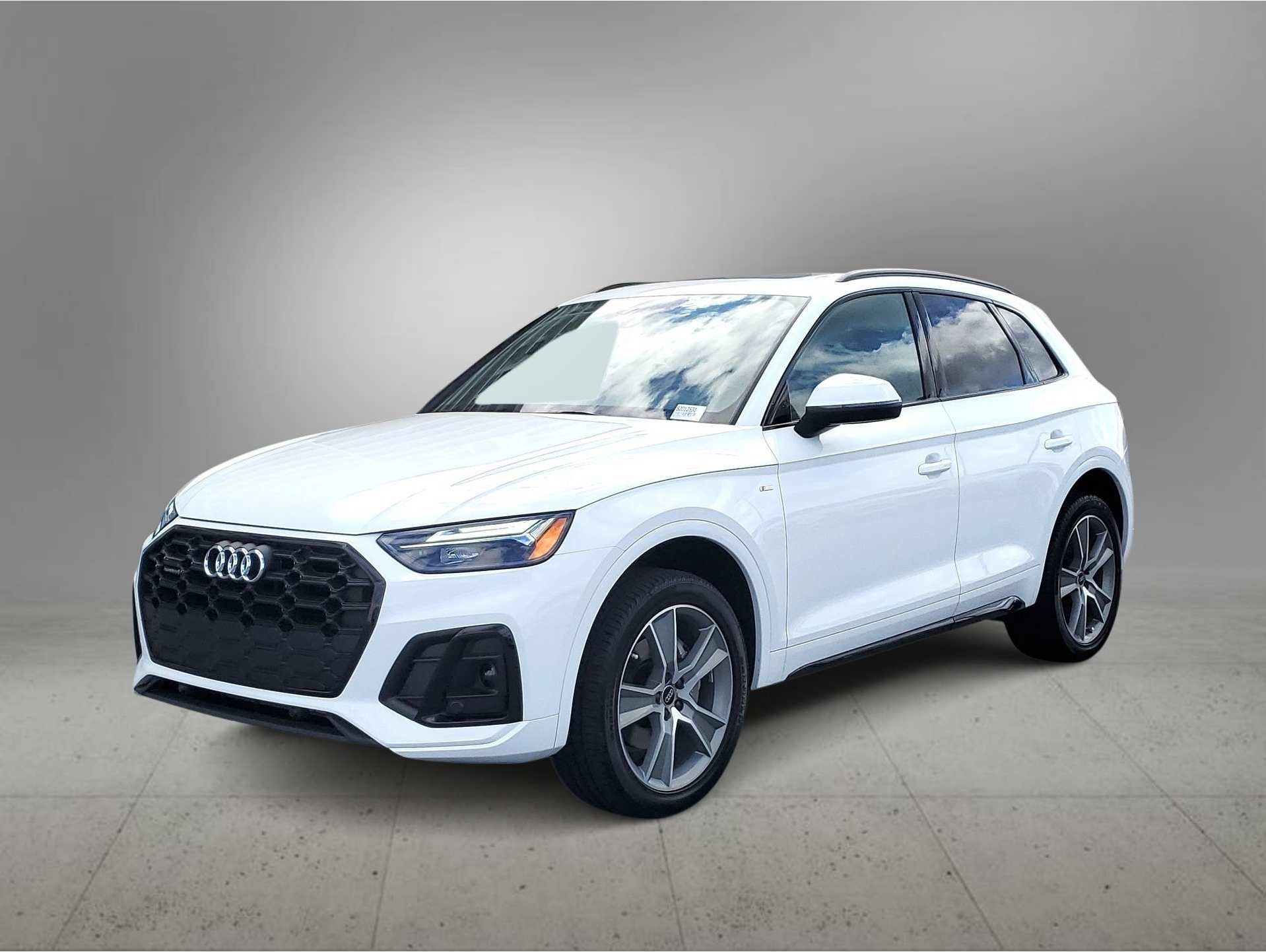 2025 Audi Q5 Premium