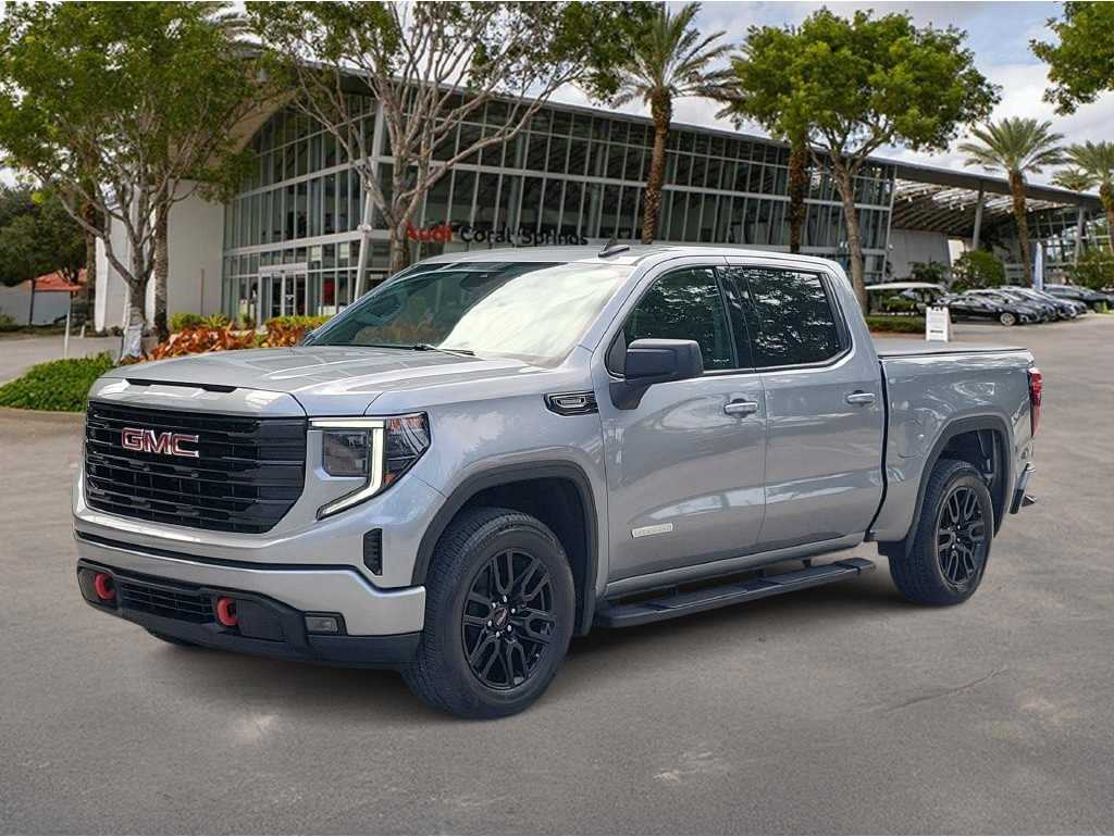 2025 GMC Sierra 1500 Elevation