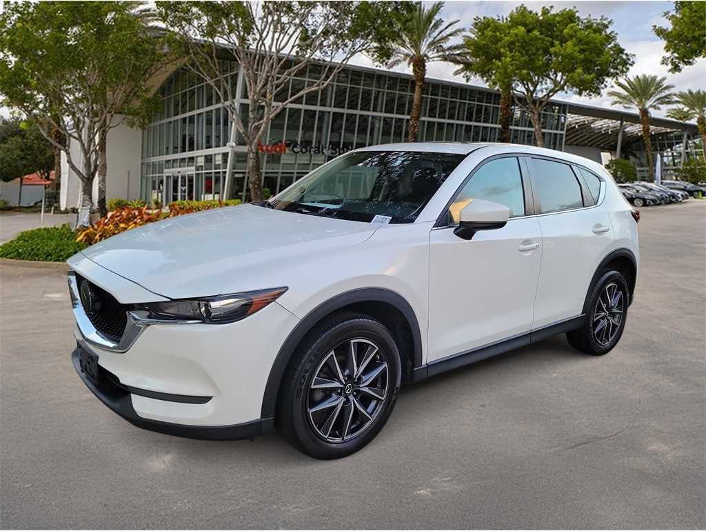 2018 Mazda CX-5 Touring's photo