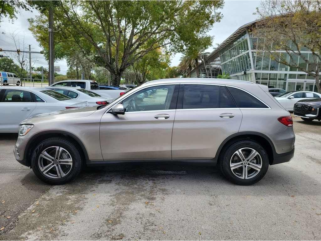 2021 Mercedes-Benz GLC GLC300