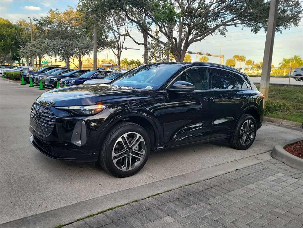 2025 Audi New Q5 Premium