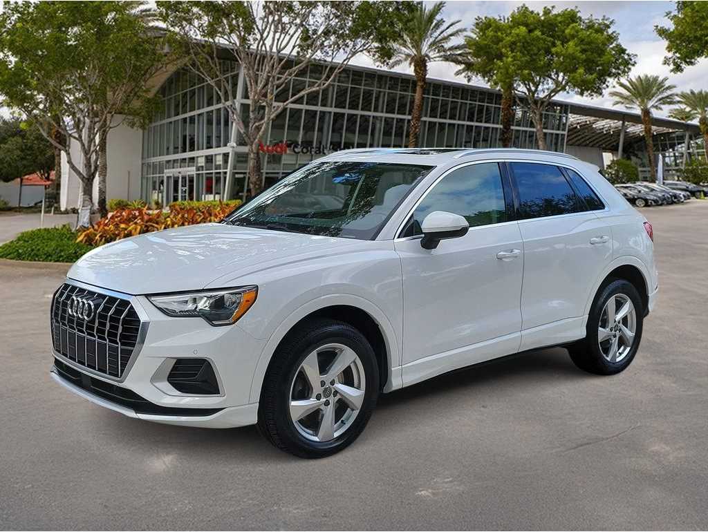 2020 Audi Q3 Premium