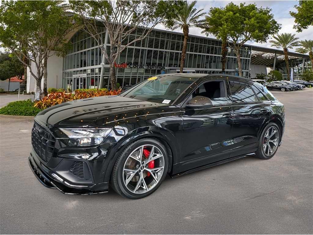 2023 Audi SQ8 Prestige's photo