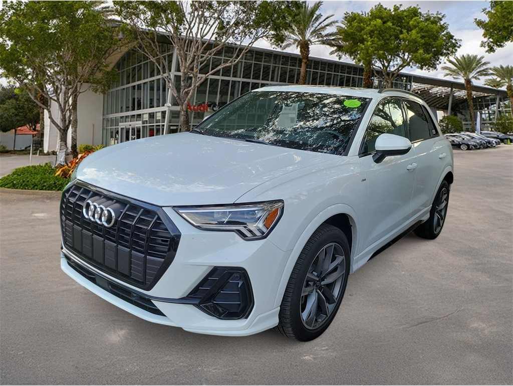 2025 Audi Q3 S Line Premium