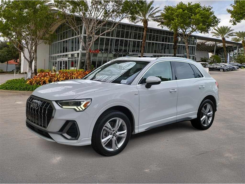 2023 Audi Q3 S Line Premium's photo