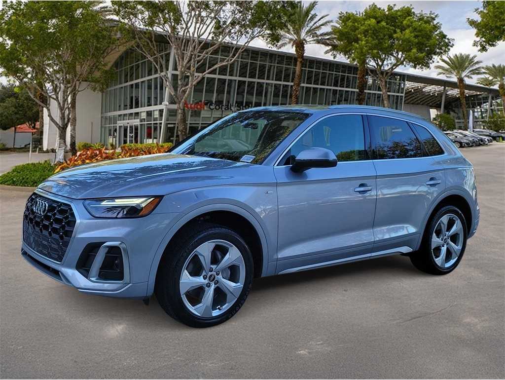2023 Audi Q5 Premium Plus