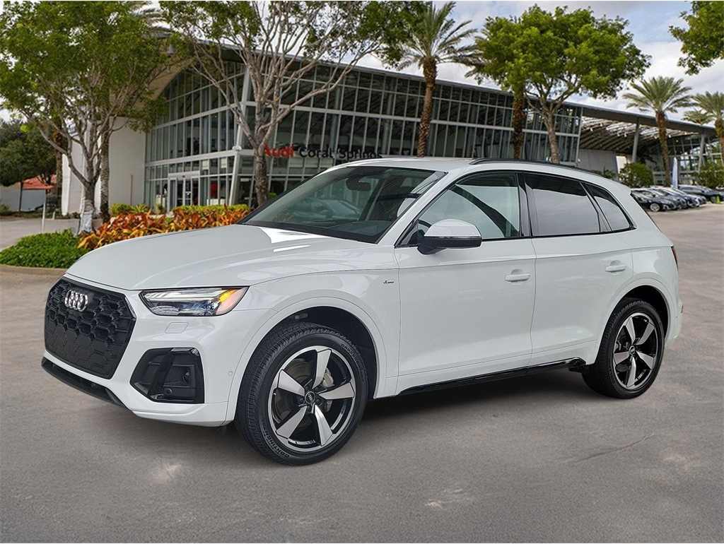2022 Audi Q5 Prestige's photo