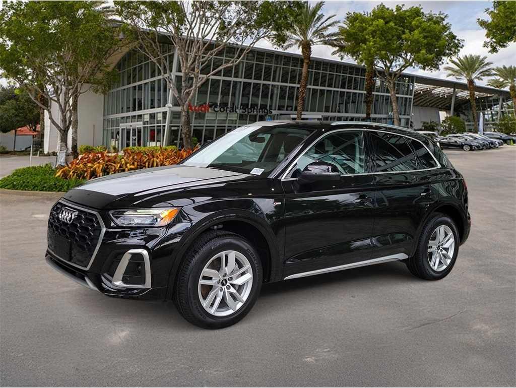 2023 Audi Q5 Premium's photo
