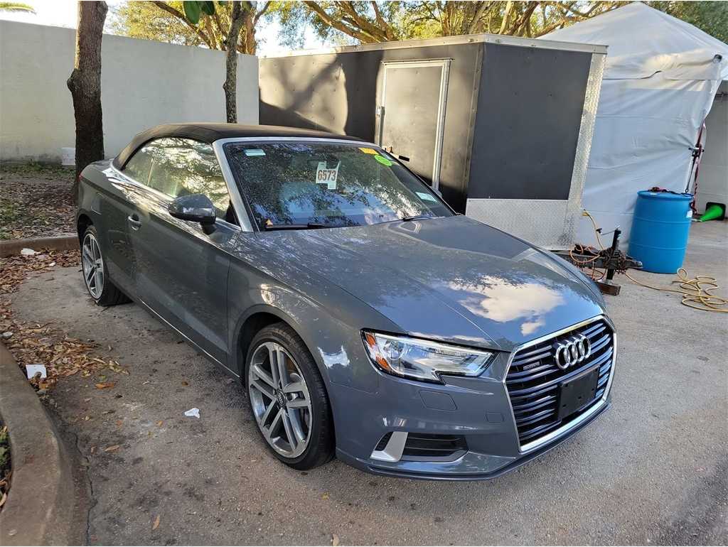 2019 Audi A3 Cabriolet Premium's photo