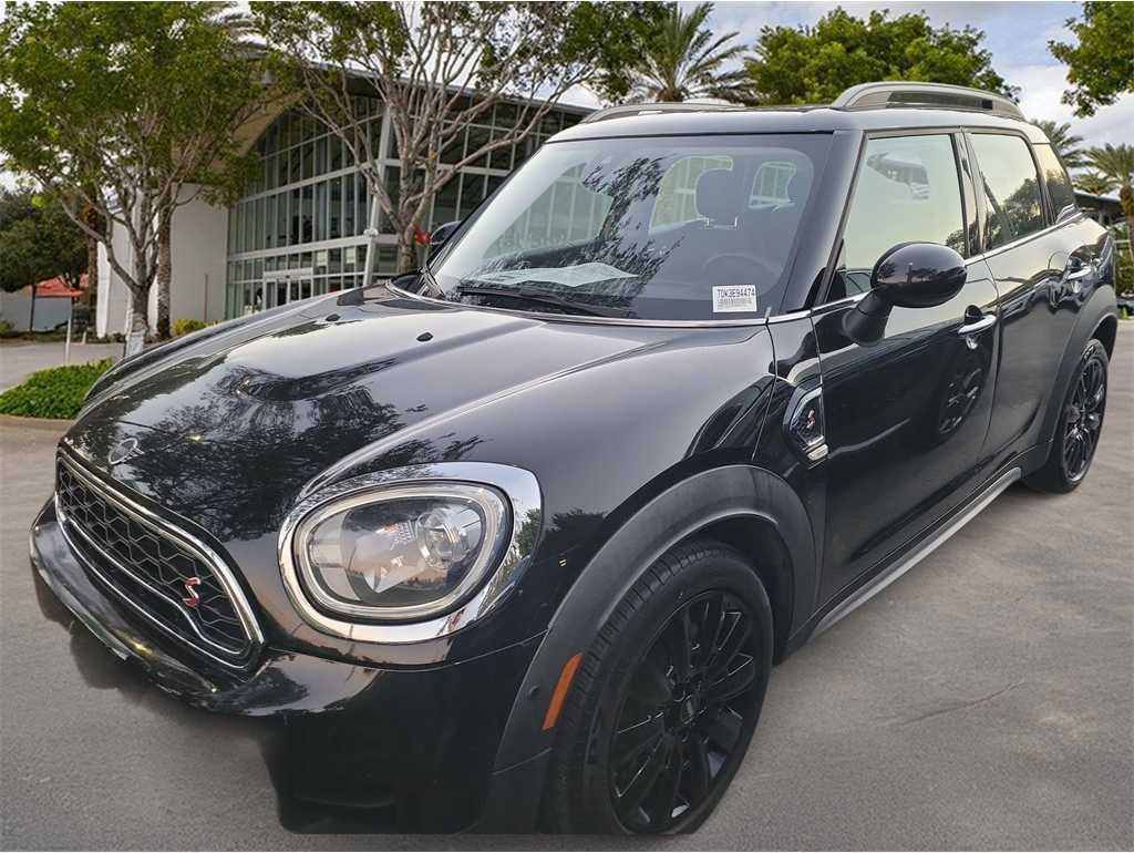 2019 MINI Countryman S's photo