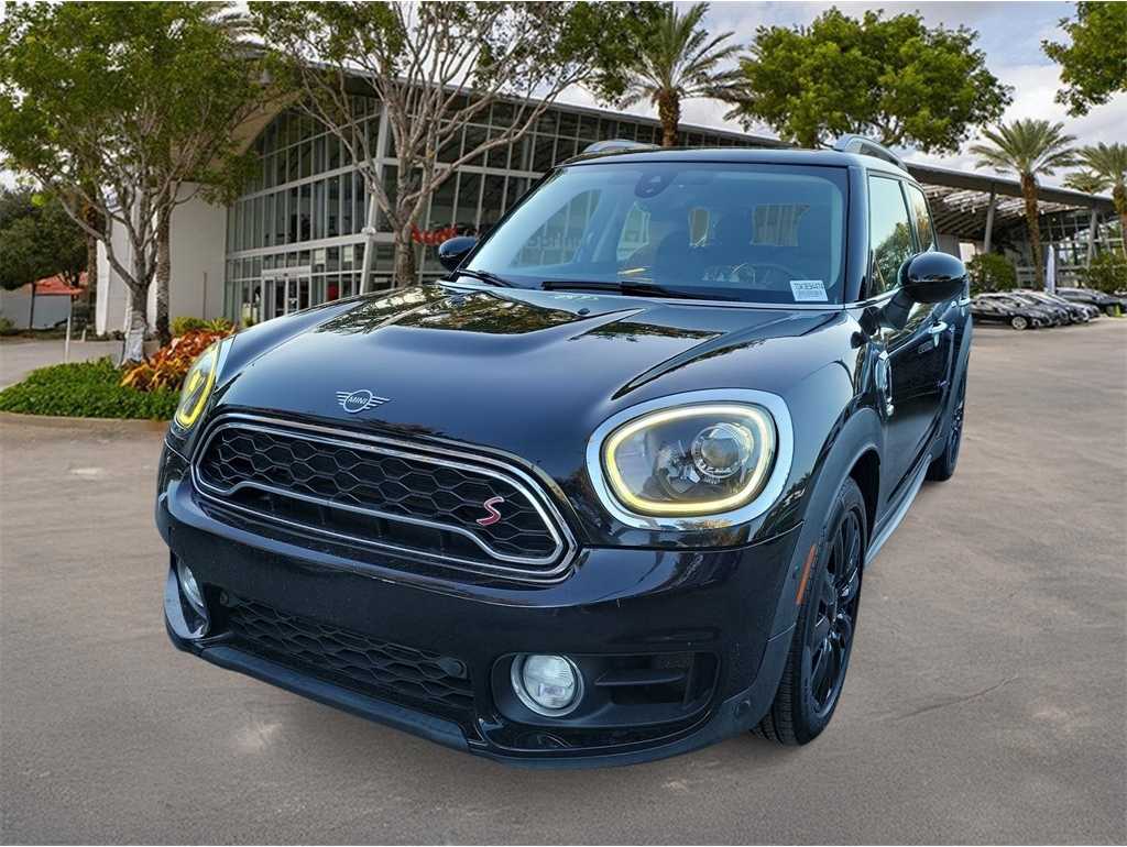 2019 MINI Countryman S's photo