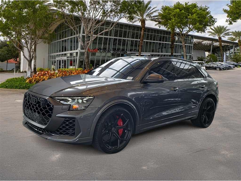2025 Audi RS Q8 Base's photo