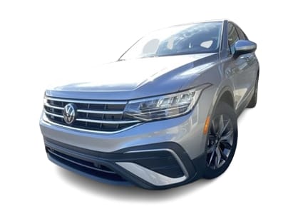 2024 Volkswagen Tiguan SE -
                Farmington Hills, MI