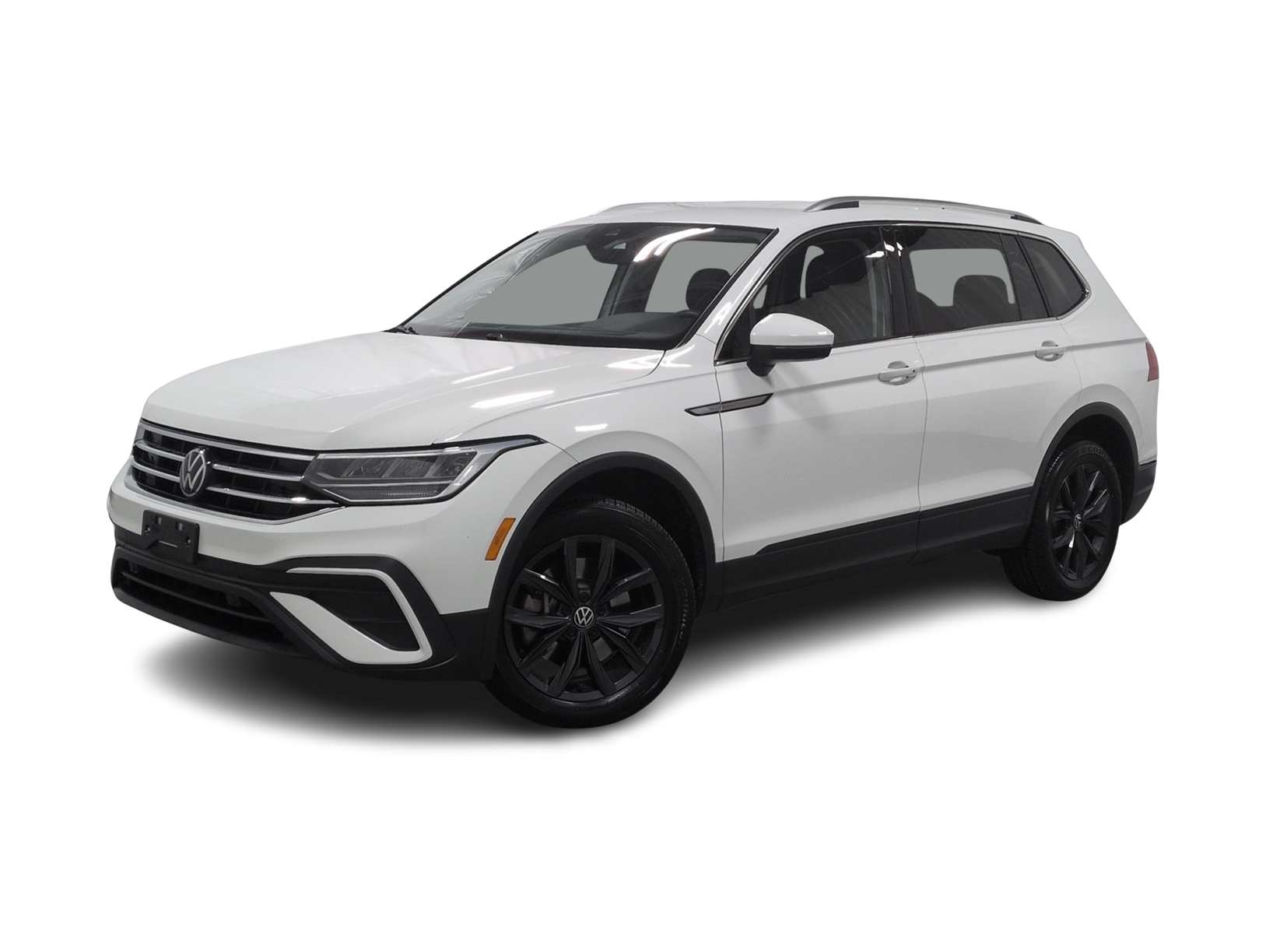 Thumbnail: 2024 Volkswagen Tiguan - 1