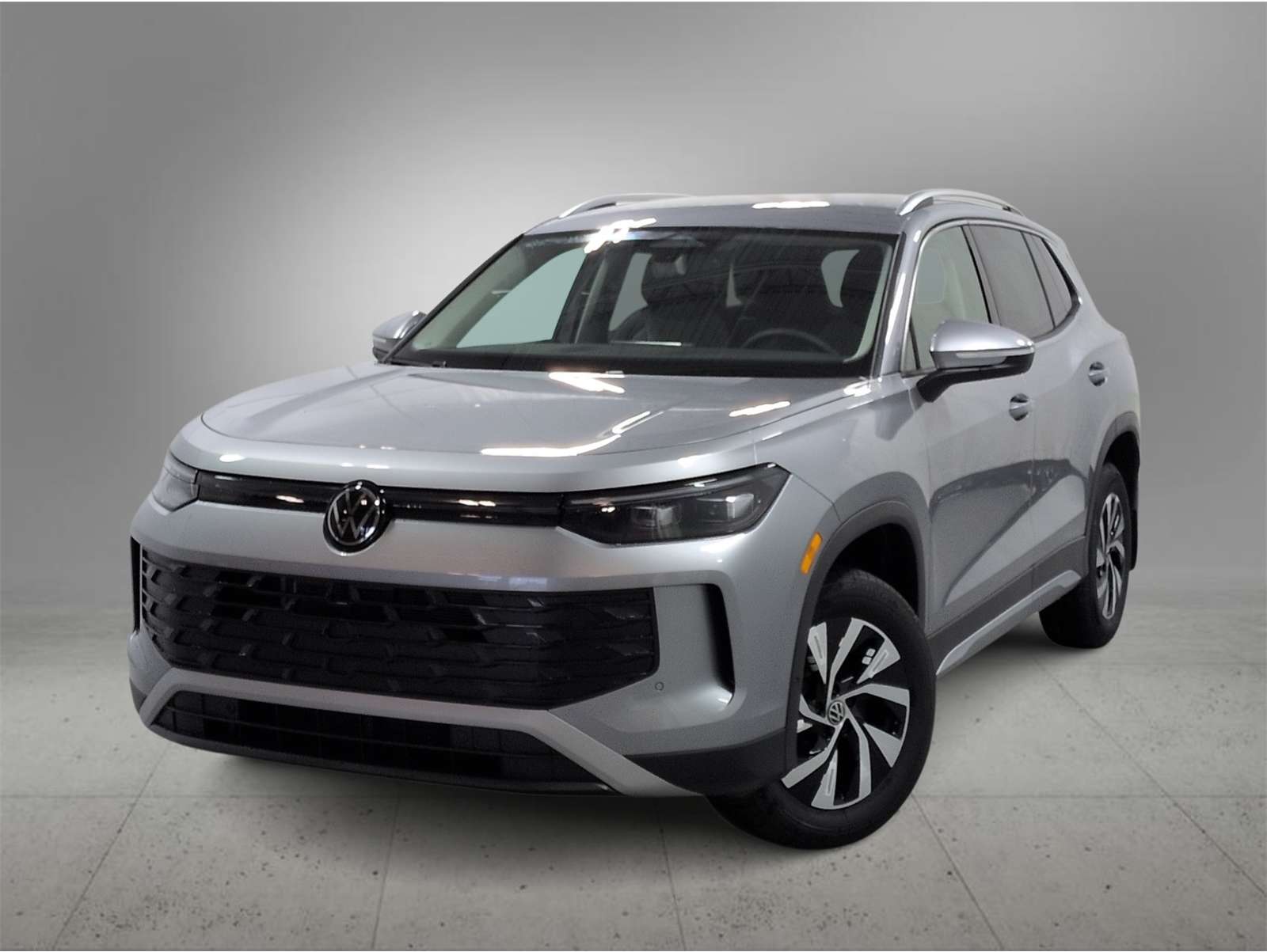 2026 Volkswagen Tiguan S's photo