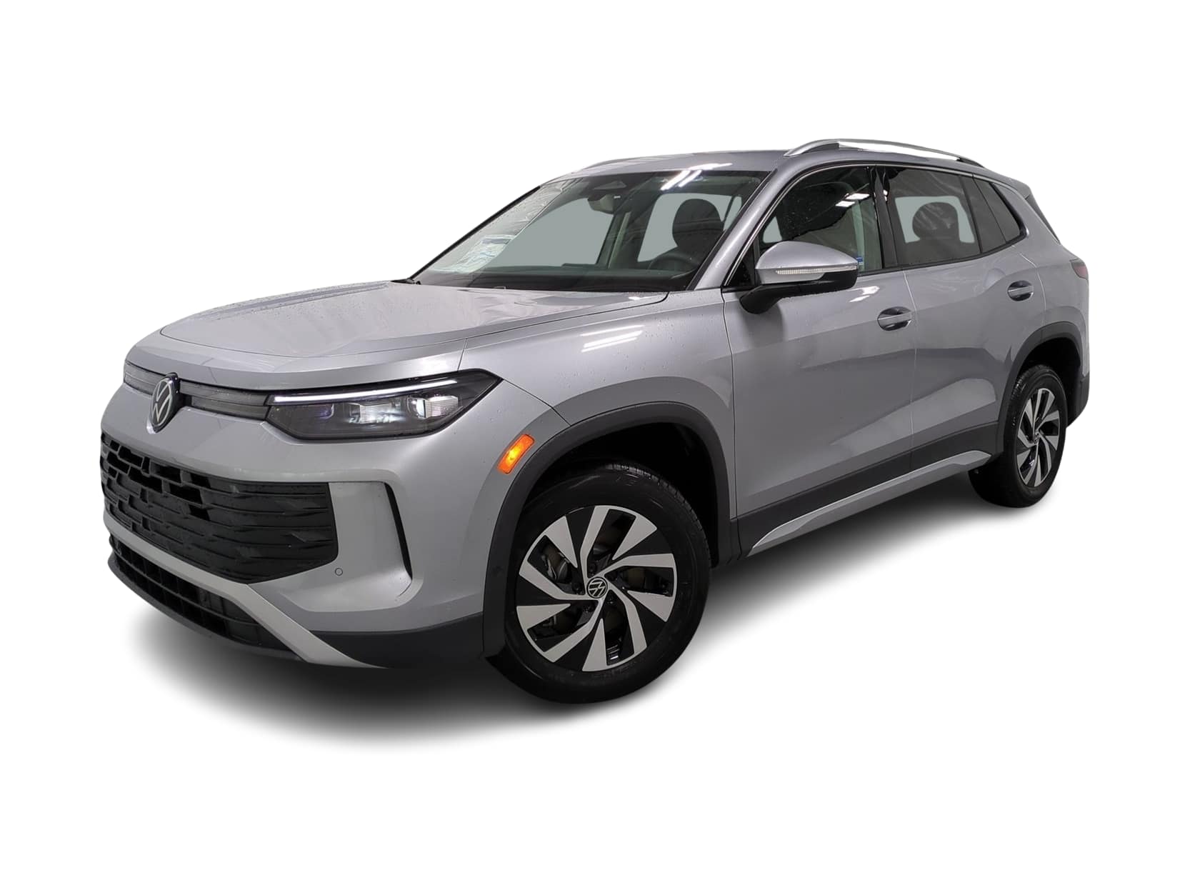 2025 Volkswagen Tiguan S -
                  Farmington Hills, MI
