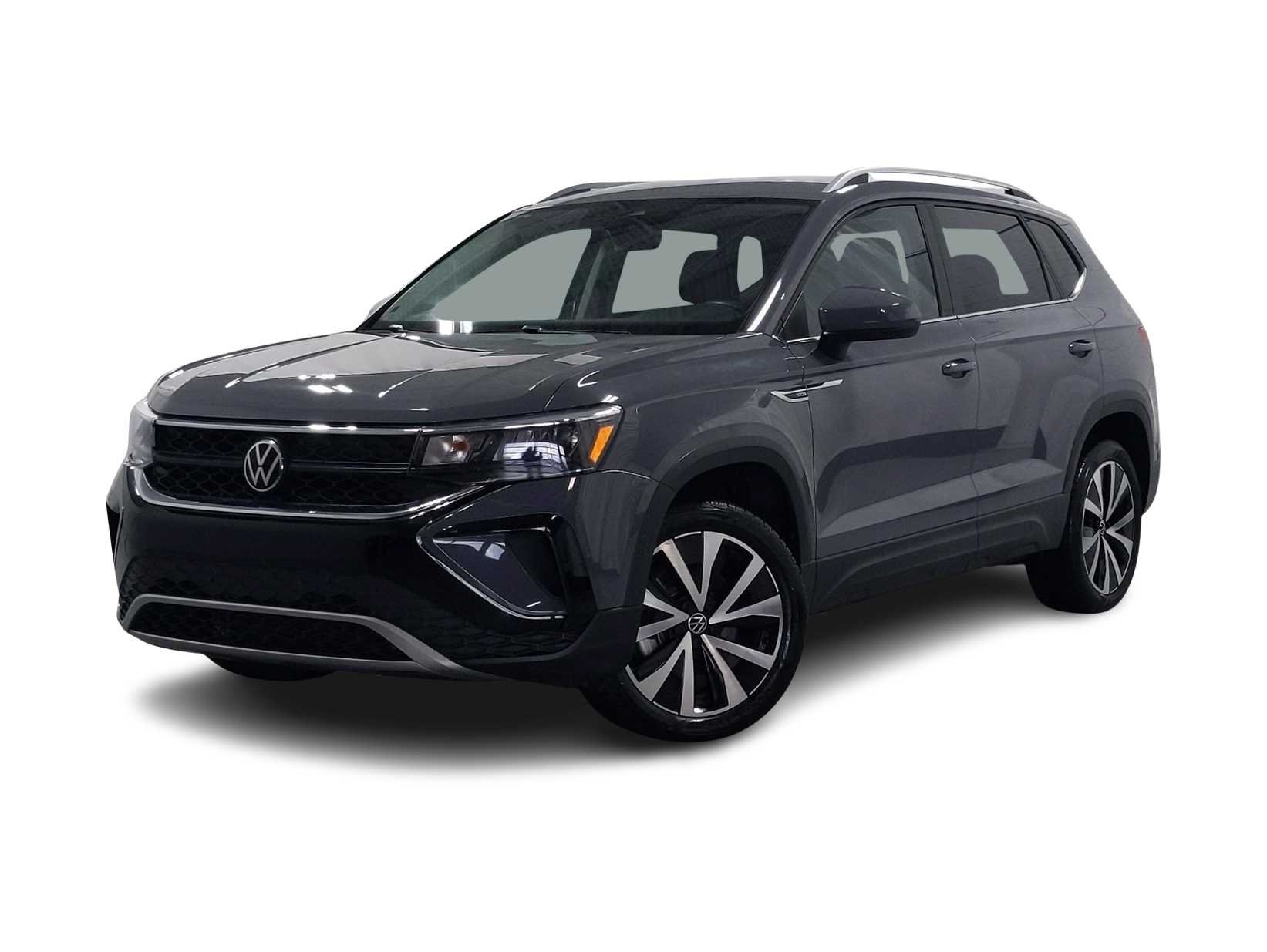 2022 Volkswagen Taos SE -
                Farmington Hills, MI