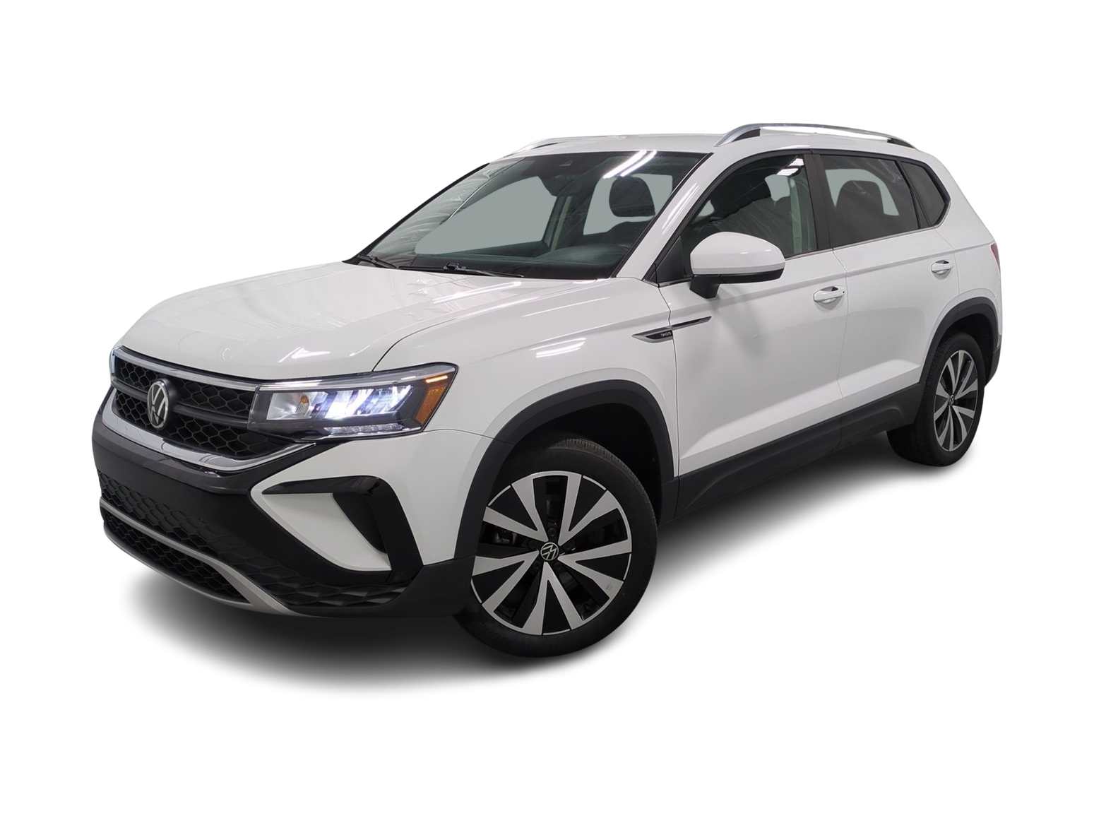 Thumbnail: 2022 Volkswagen Taos - 1
