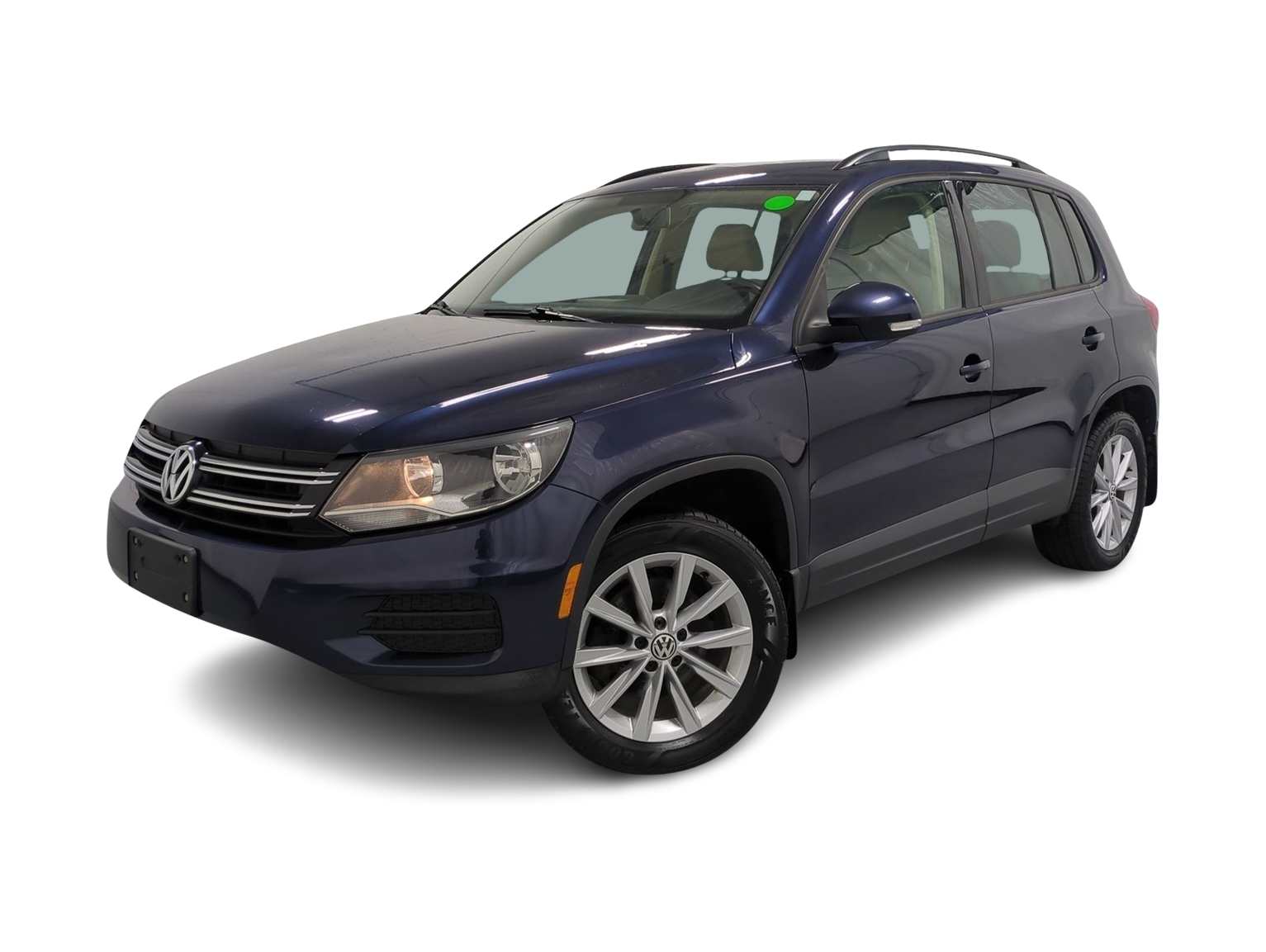 2015 Volkswagen Tiguan SE -
                Farmington Hills, MI