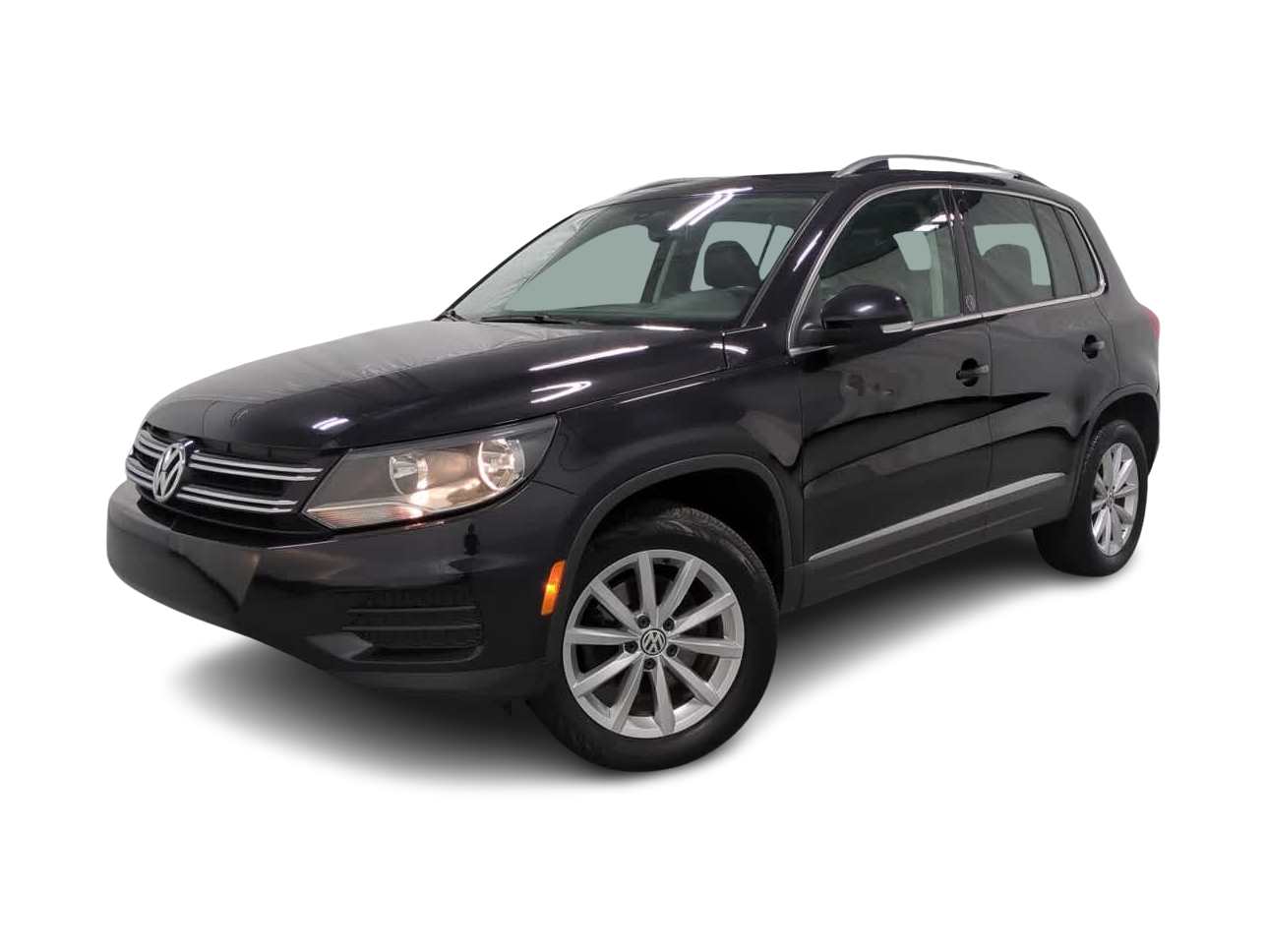 2017 Volkswagen Tiguan Wolfsburg Edition -
                  Farmington Hills, MI