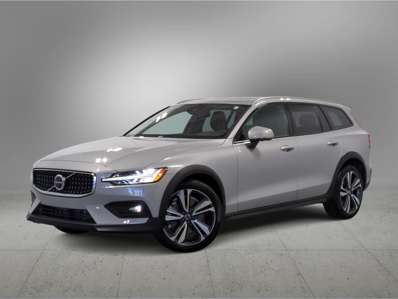2025 Volvo V60 Cross Country