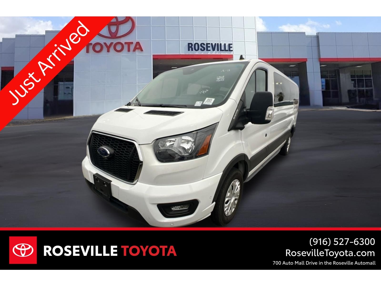 2023 Ford Transit Passenger Van XLT's photo