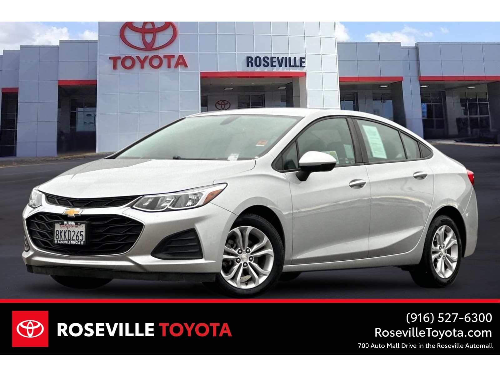 2019 Chevrolet Cruze LS's photo