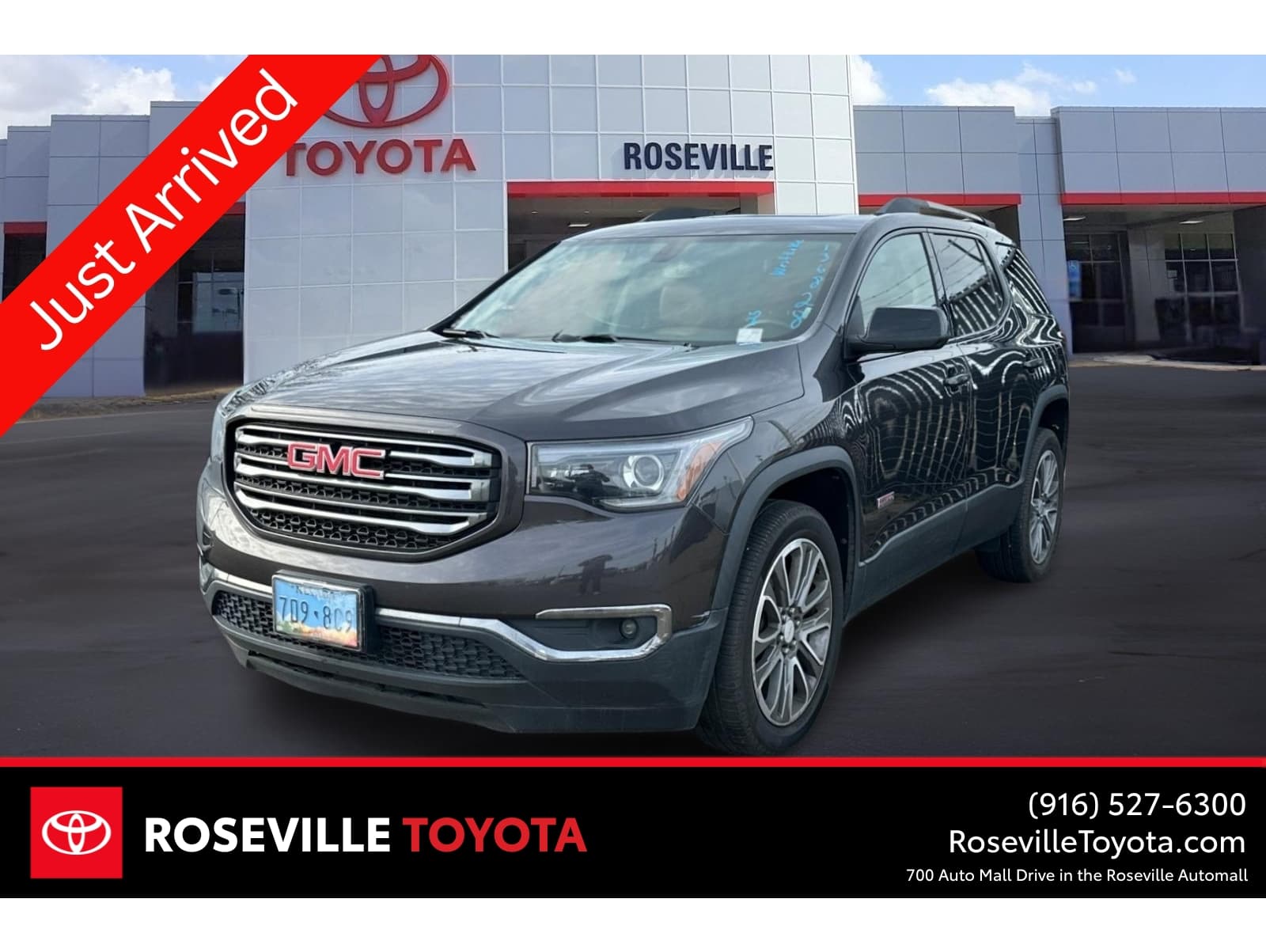 2017 GMC Acadia SLT-1's photo