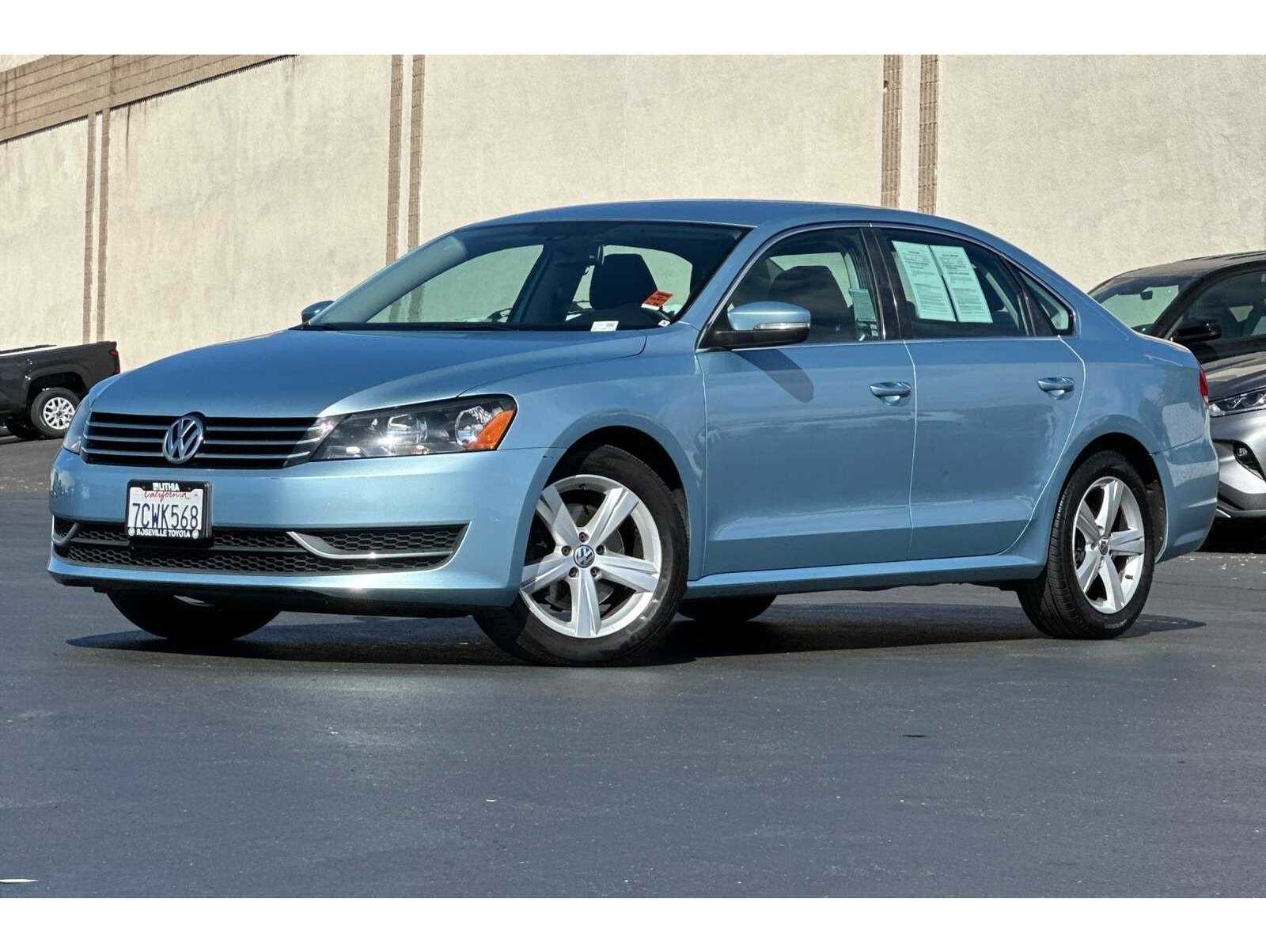 2013 Volkswagen Passat SE