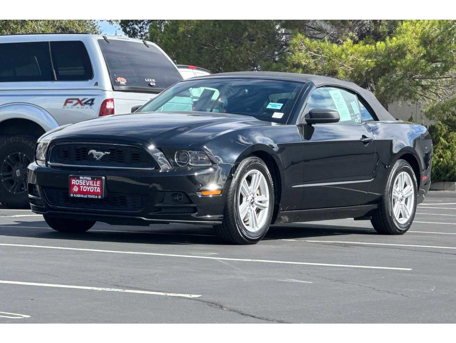 2014 Ford Mustang V6