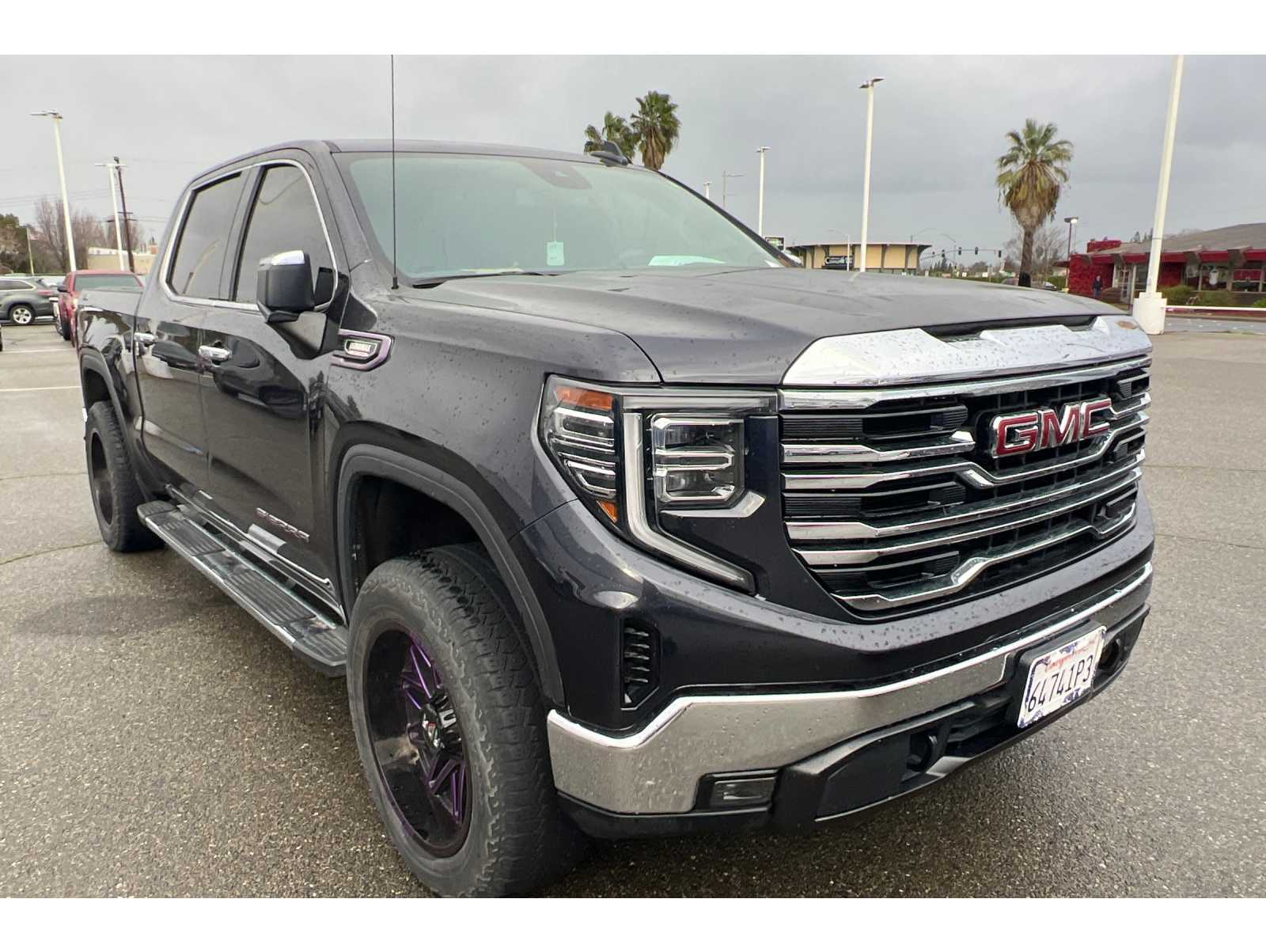 2022 GMC Sierra 1500 SLT's photo