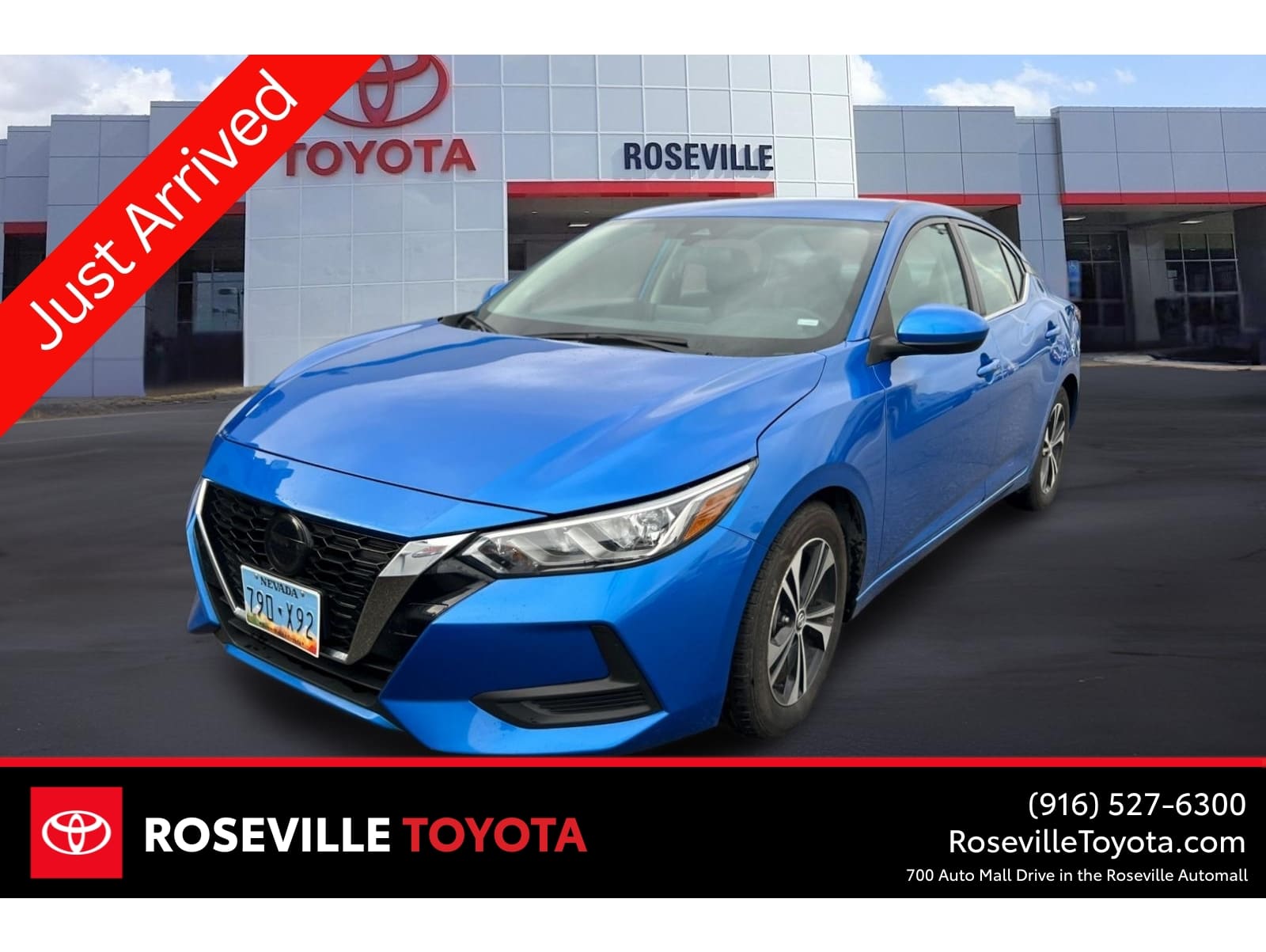 2023 Nissan Sentra SV's photo