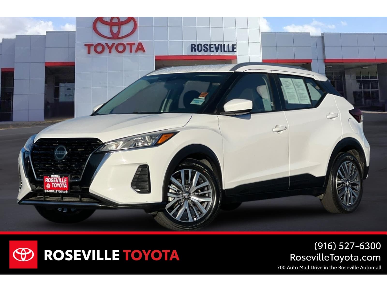 2021 Nissan Kicks SV's photo