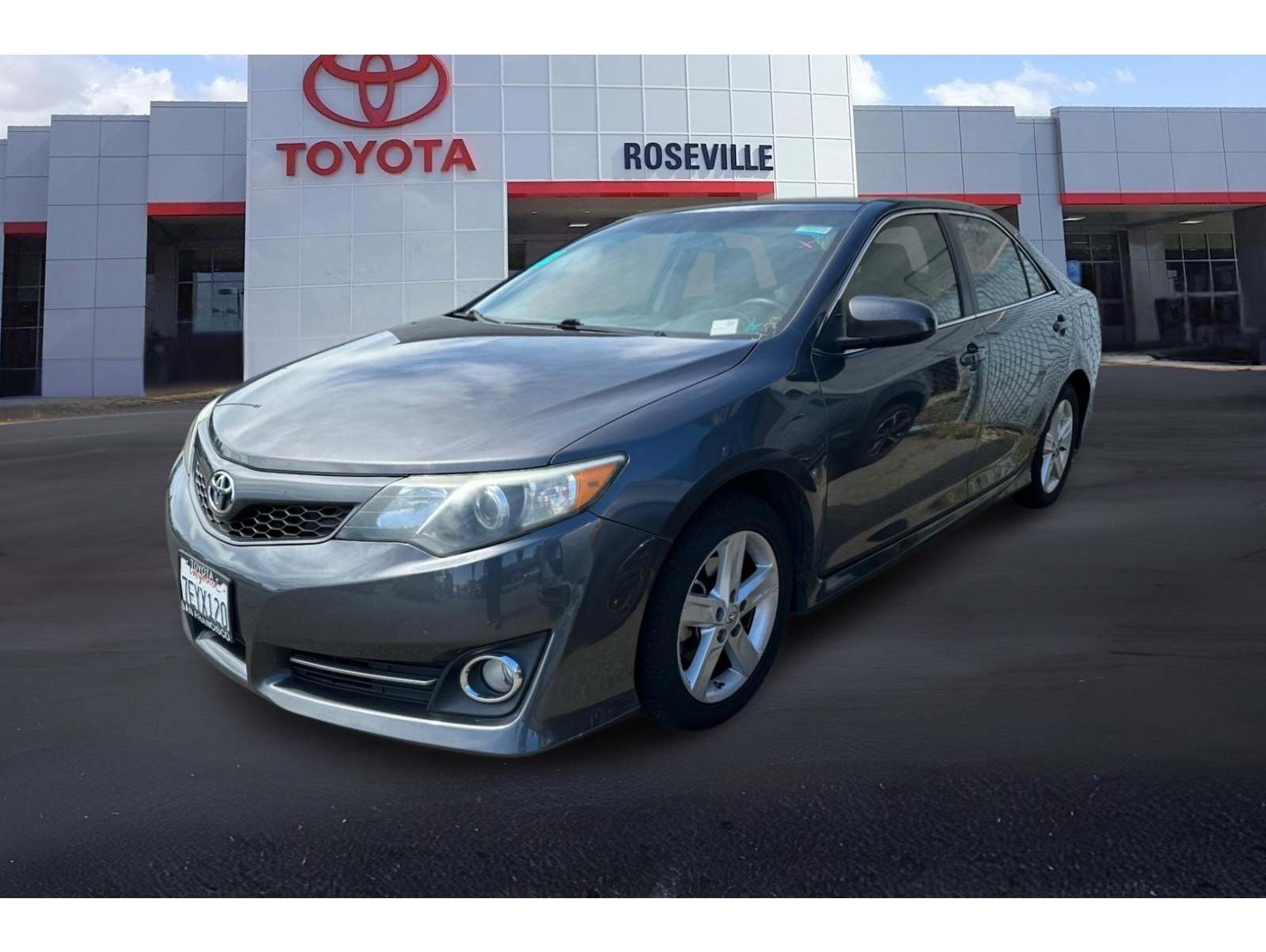 2014 Toyota Camry SE